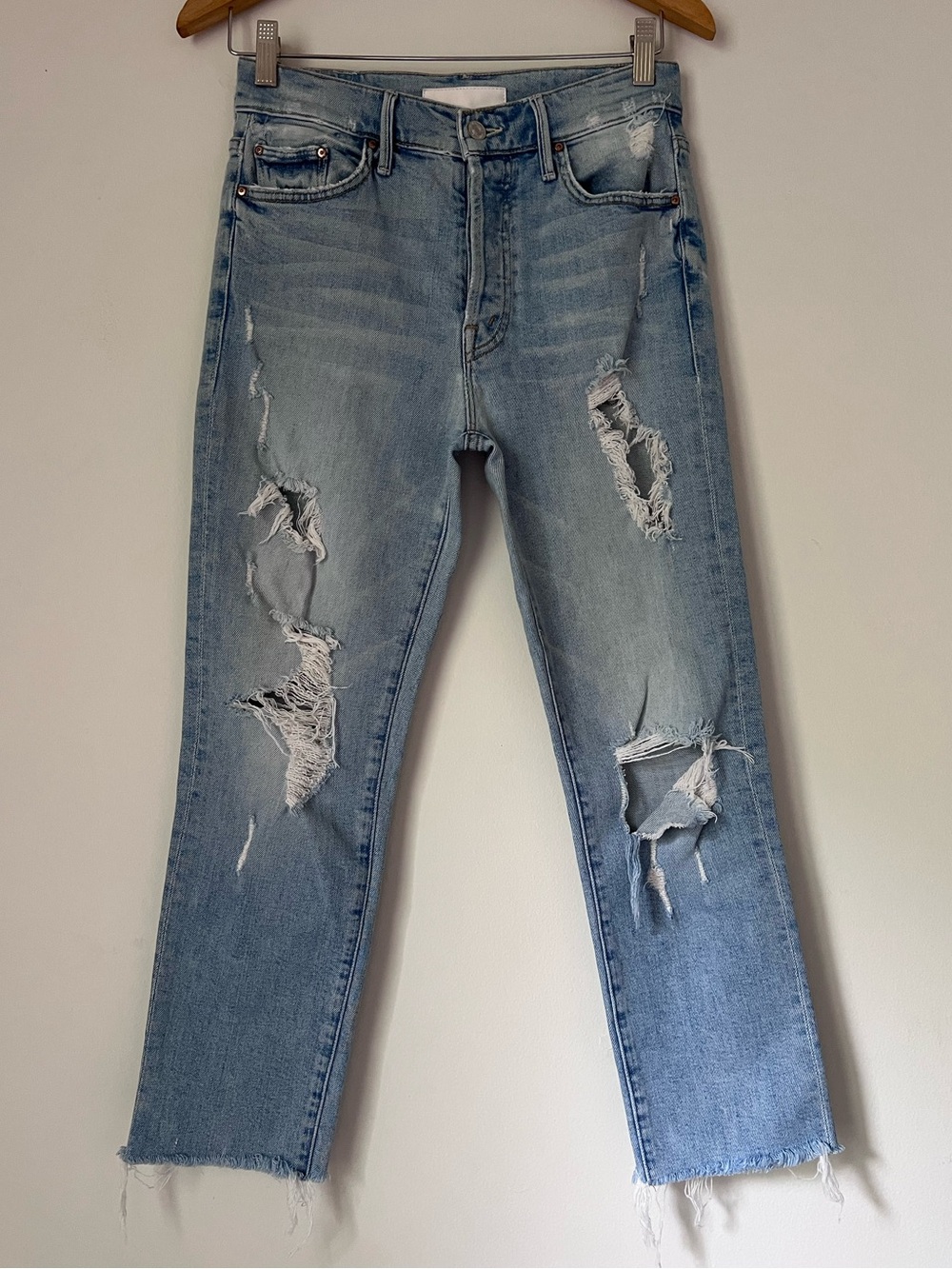 MOTHER Superior The Trickster Ankle Distressed Jeans Wash An Icy Confession